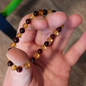 Unisex 7 inch Dark Cherry, Honey and Lemon Colored Genuine Baltic Amber bracelet